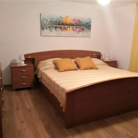 Apartment Marija *